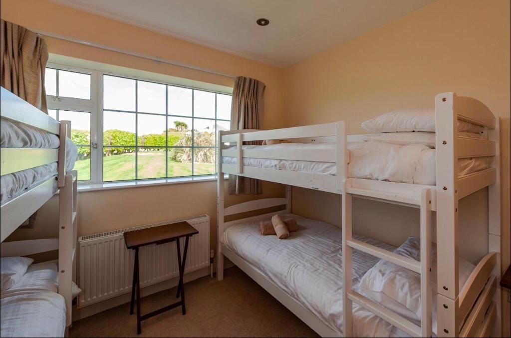 Дома для отпуска Ardkilly Ridge, Kinsale Town,Sleeps 8 Кинсейл